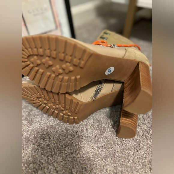 Steve Madden “Karey” Leather Lace Up Boots NWOB - Picture 15 of 16